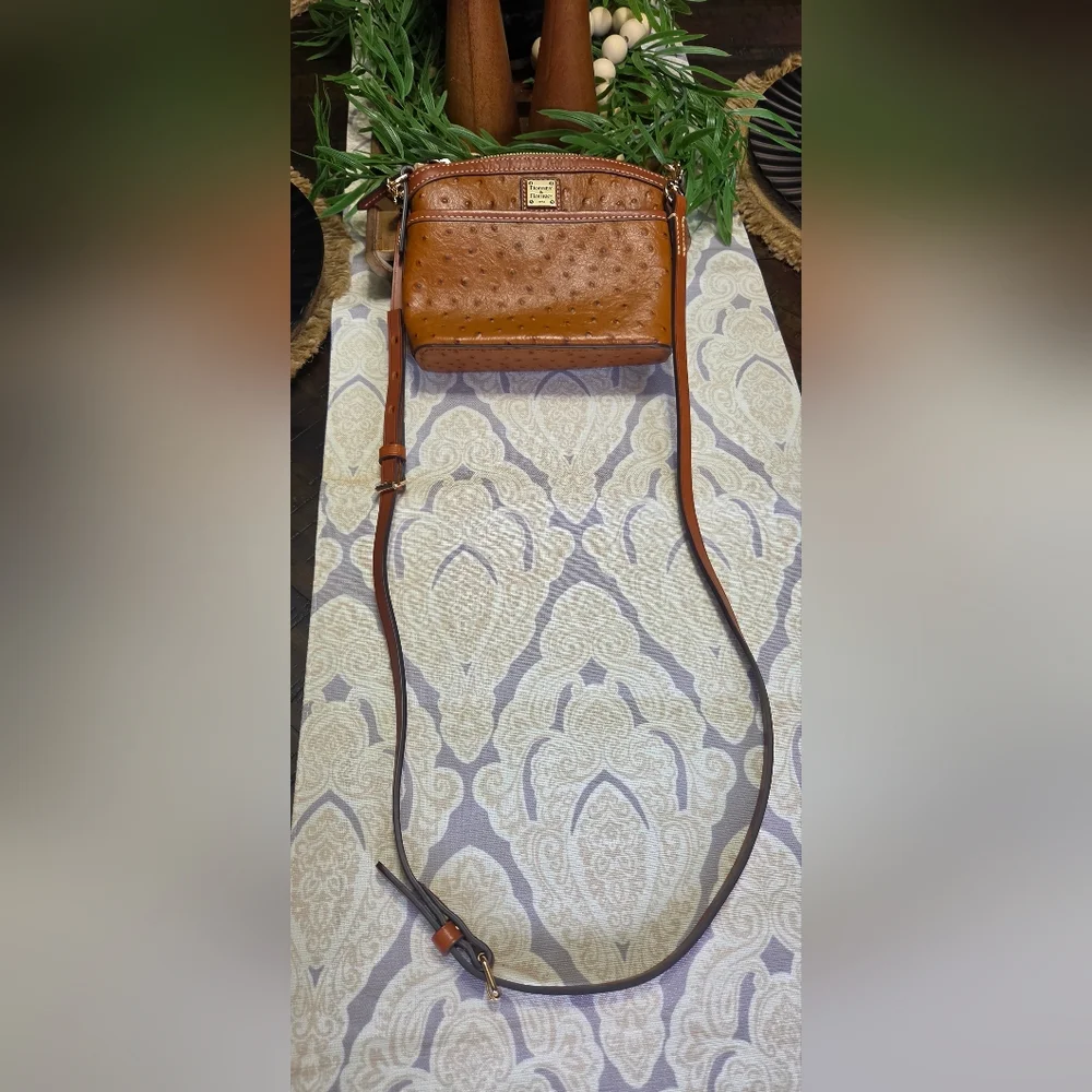 DOONEY & BOURKE  Camel Ostrich-Embossed Crossbody 100% Leather Purse NWOT - Picture 7 of 15
